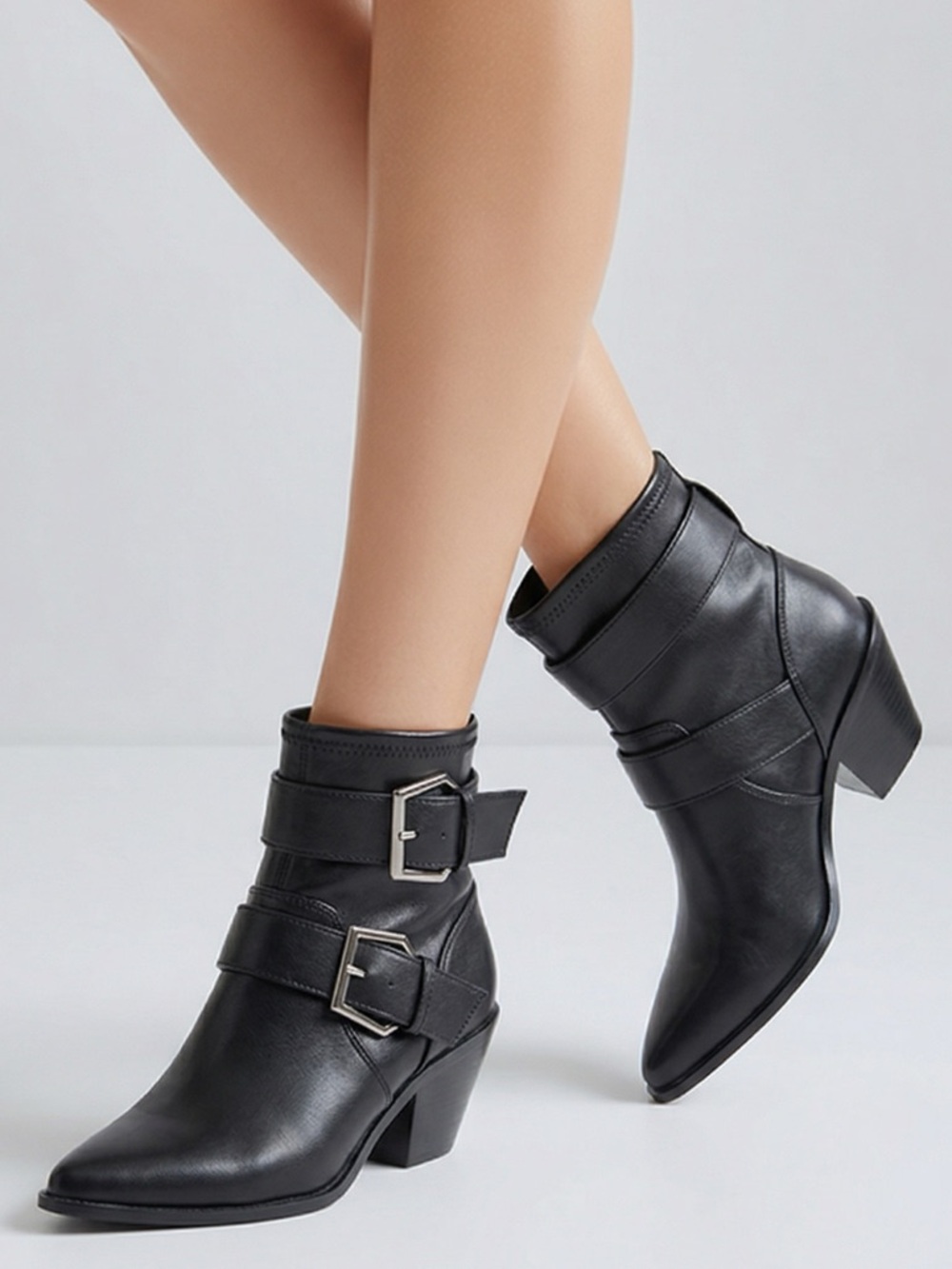 Stradivarious  Women's Western Style Boots Black‎ Pointed Toe Size 6.5
